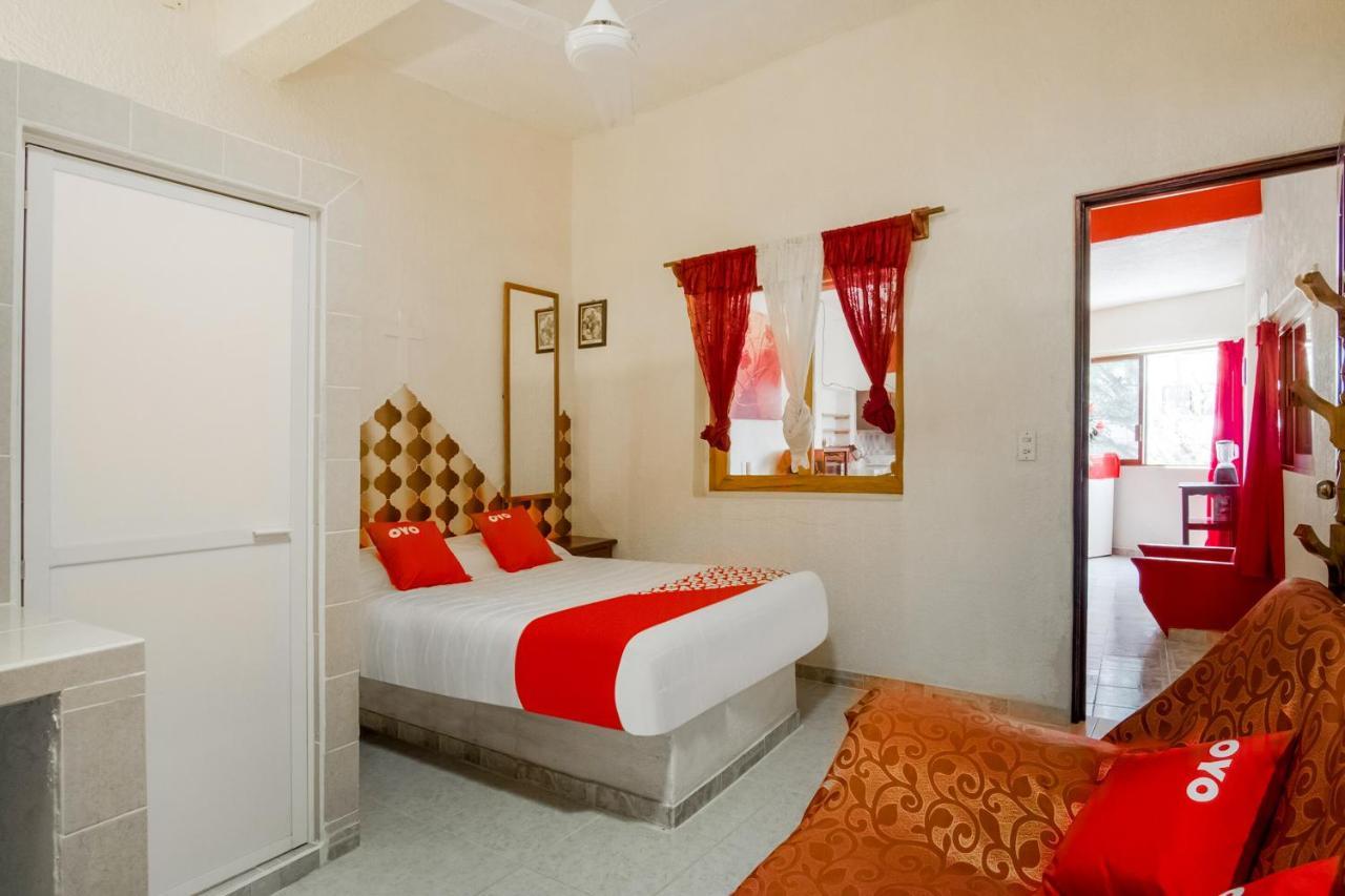 Oyo Hotel Posada Esmeralda San Patricio Melaque Zewnętrze zdjęcie