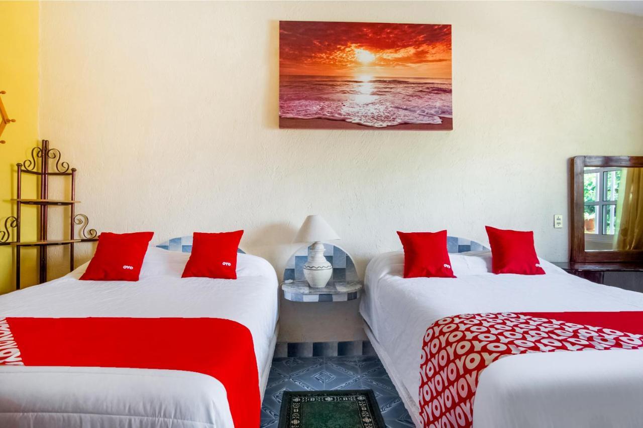 Oyo Hotel Posada Esmeralda San Patricio Melaque Zewnętrze zdjęcie