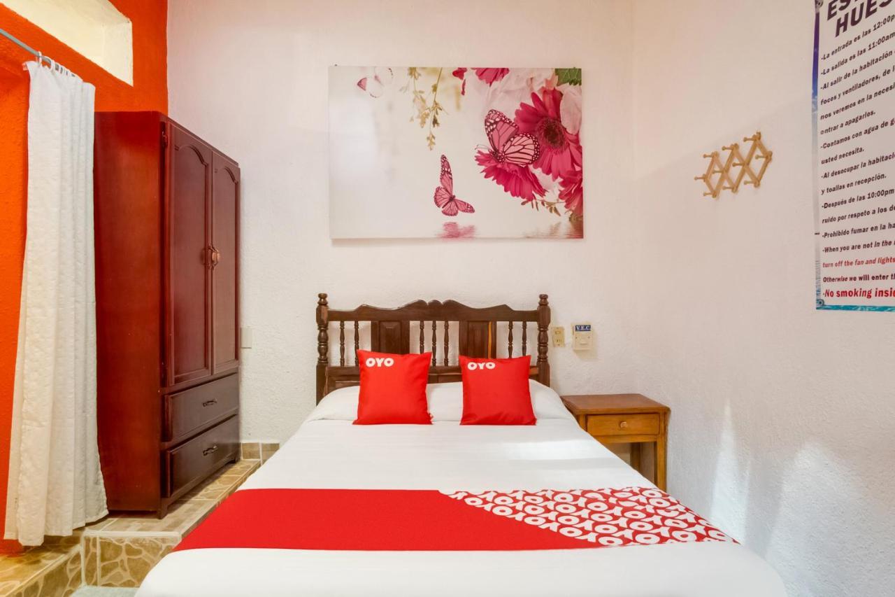 Oyo Hotel Posada Esmeralda San Patricio Melaque Zewnętrze zdjęcie