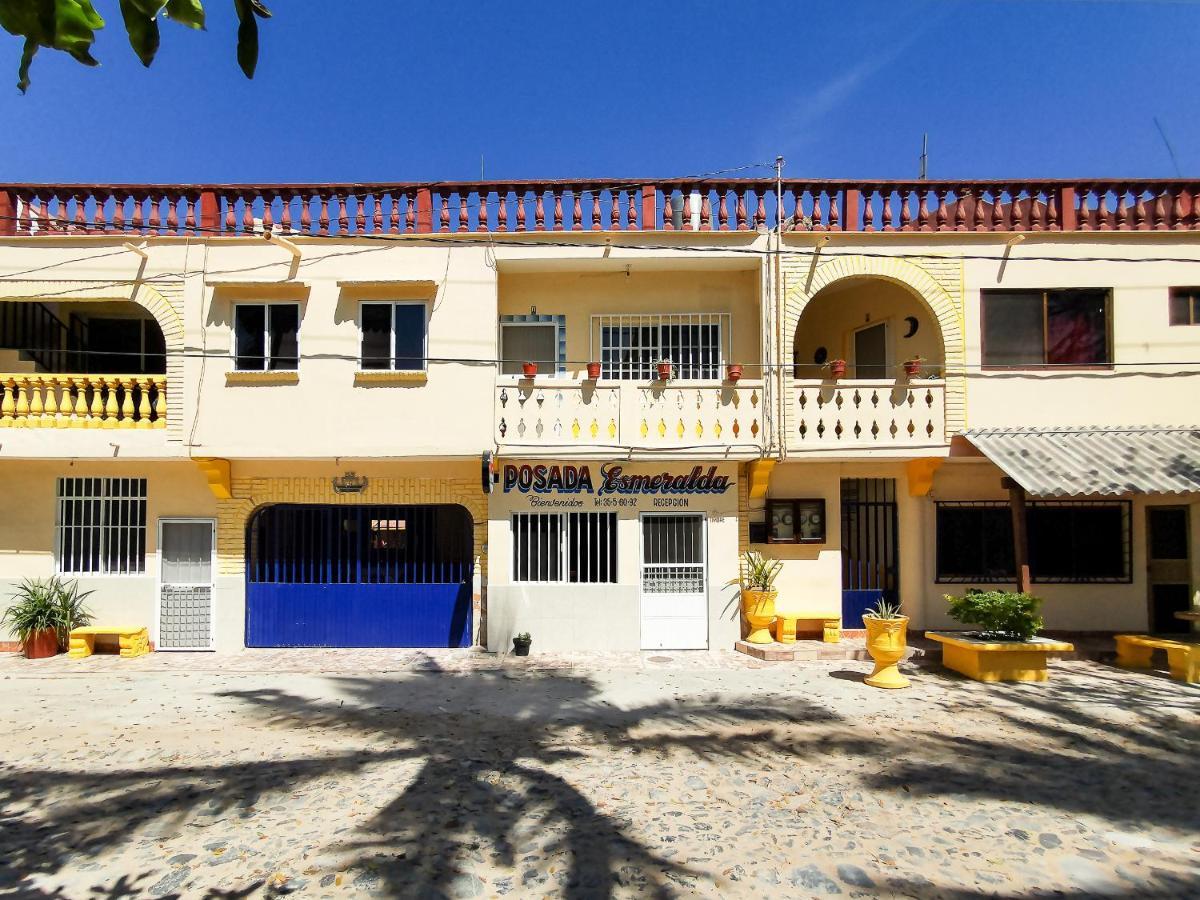 Oyo Hotel Posada Esmeralda San Patricio Melaque Zewnętrze zdjęcie