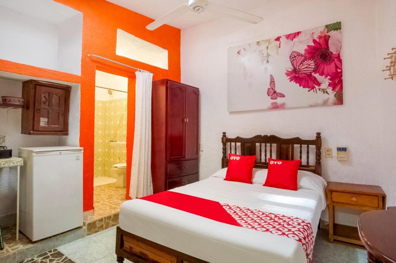 Oyo Hotel Posada Esmeralda San Patricio Melaque Zewnętrze zdjęcie