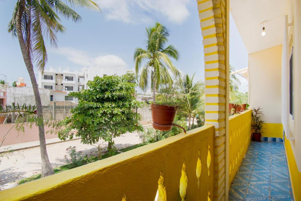 Oyo Hotel Posada Esmeralda San Patricio Melaque Zewnętrze zdjęcie