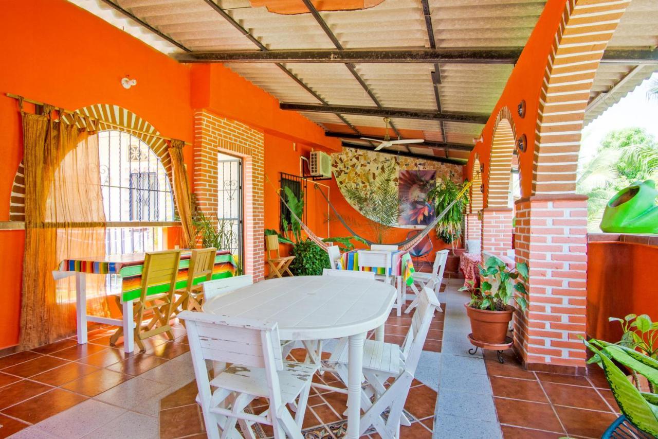Oyo Hotel Posada Esmeralda San Patricio Melaque Zewnętrze zdjęcie